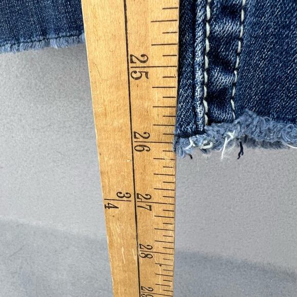 Vigoss Jeans Women's Size 3/4 Chelsea Capri Heritage Fit Raw Hem Bling Flashy - Picture 14 of 16